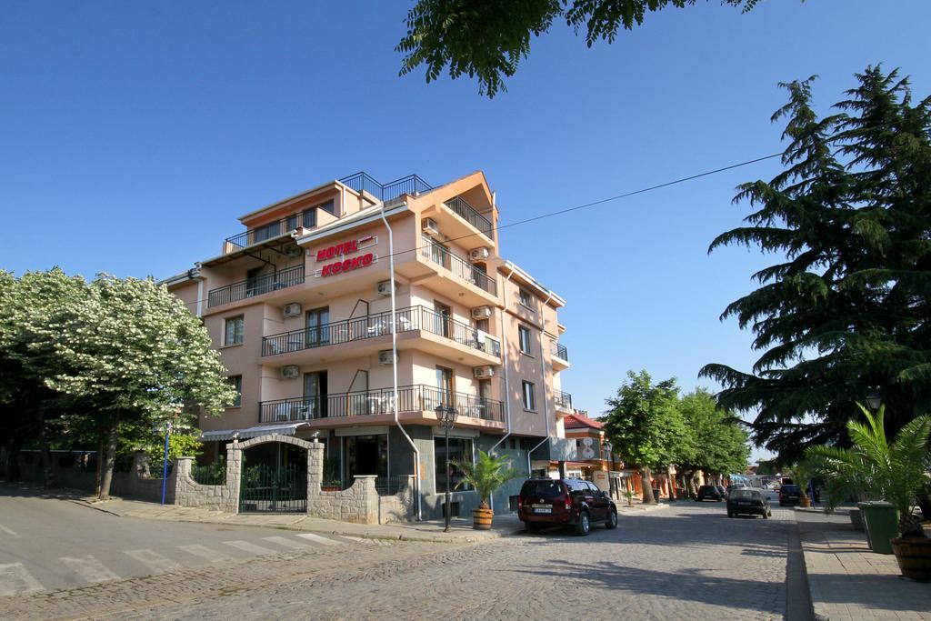 Family Hotel Kosko เชอร์โนโมเรทส์ ภายนอก รูปภาพ